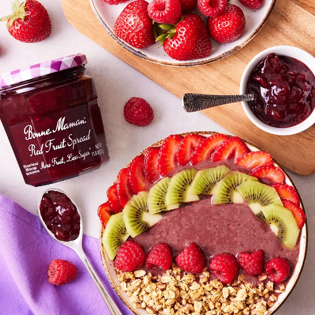 Red Fruit Acaรญ Energy Smoothie Bowl