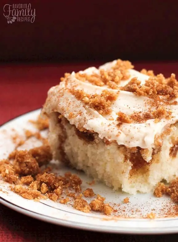 Cinnamon Roll Poke Cake Recipe