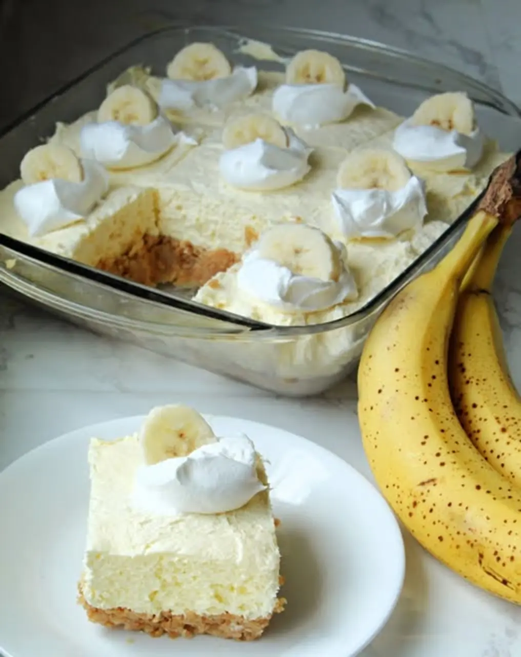 Banana Cream Cheesecake Bars โ A Creamy and Dreamy Delight ๐๐ฐ