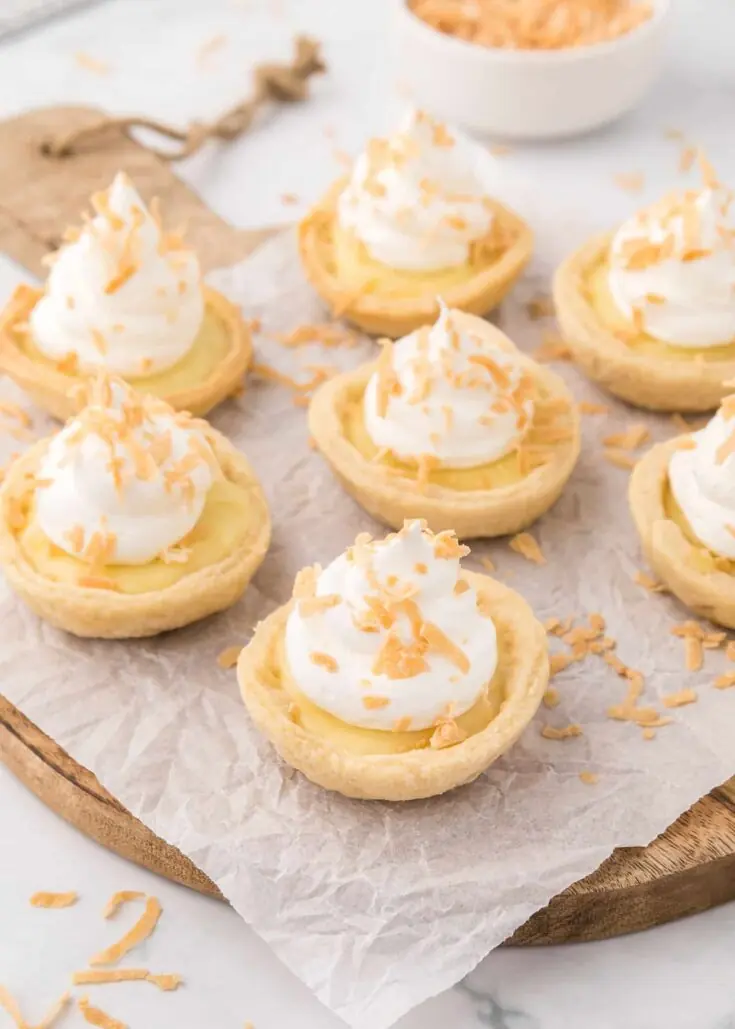๐ฅฅ Mini Coconut Cream Pies
